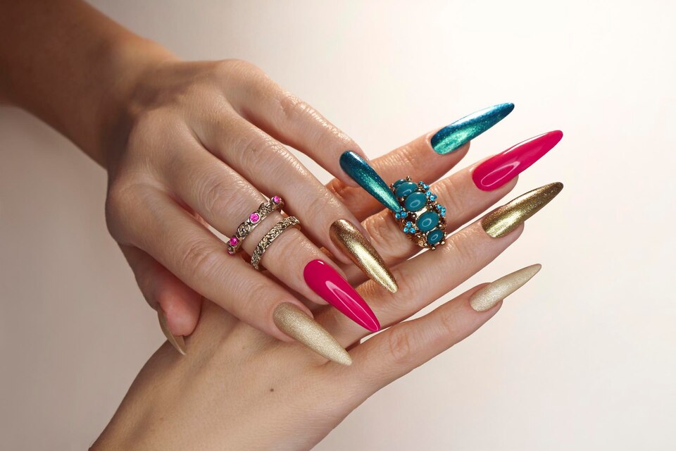 Nails for Every Seoson.